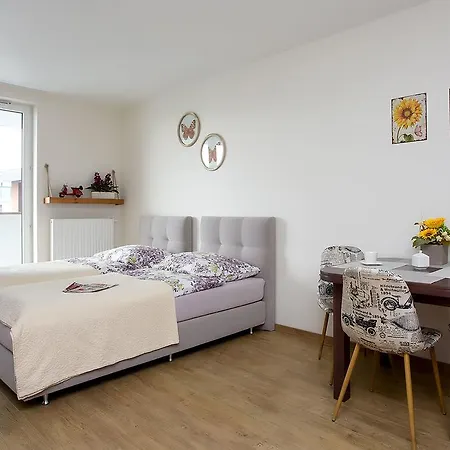 Апартаменты Manhattan Place